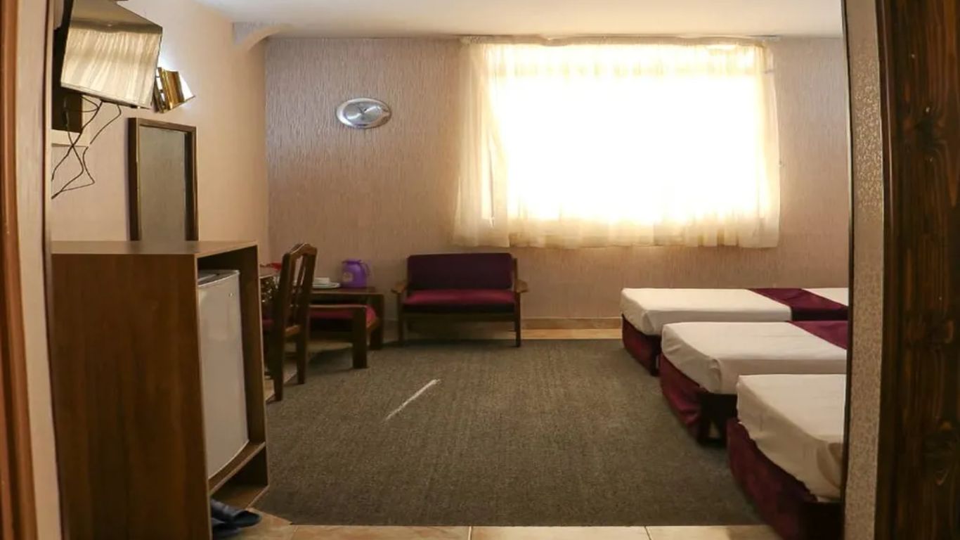 Shiraz Hotel Mashhad